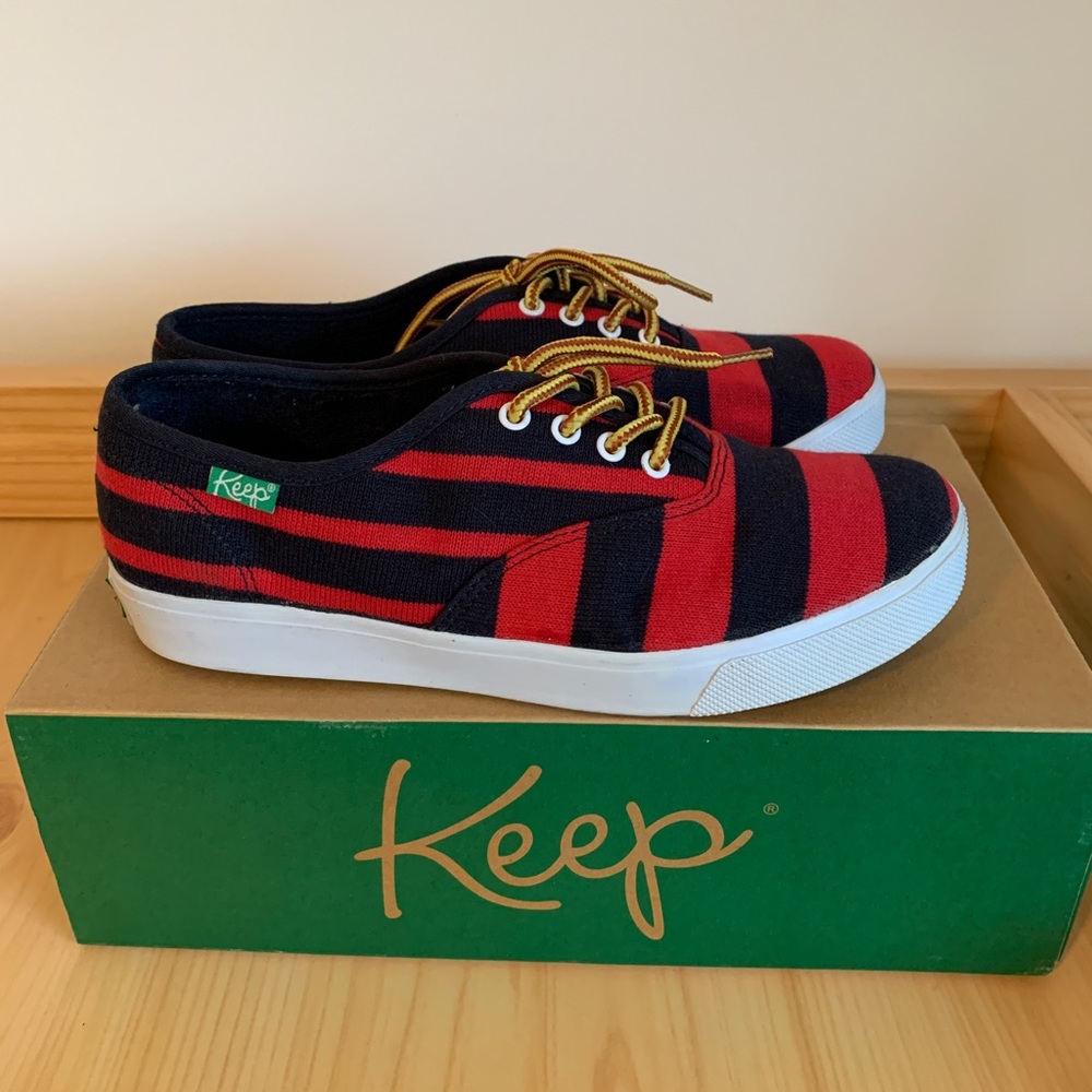 Keep | The Homer | Red Fisherman | Womens Size 6.5